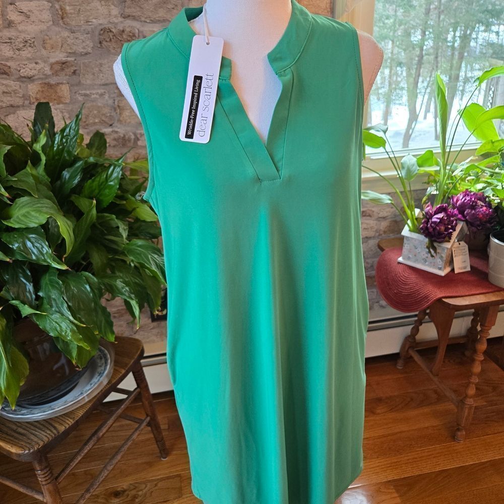 NWT Dear Scarlett Vibrant Green Midi Pocket Dress Size S